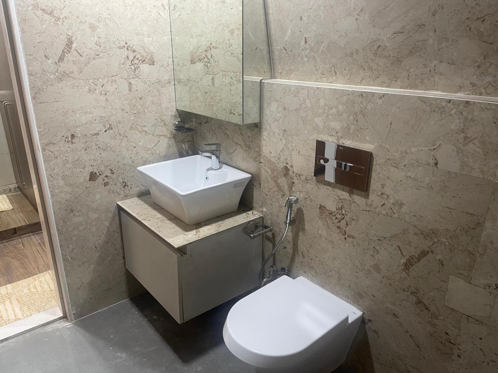 Hotel Lch Fitness à Indore Extérieur photo